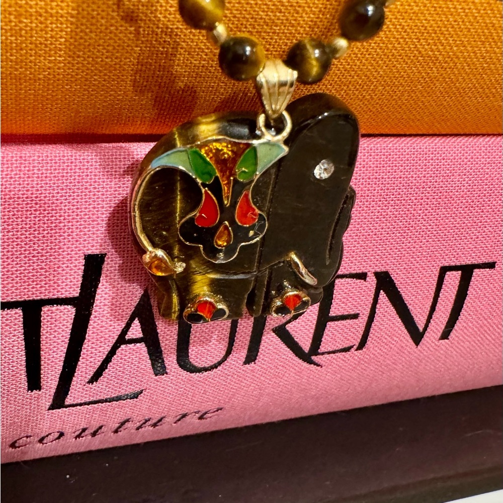 Vintage Tigers Eye Elephant Pendant Necklace